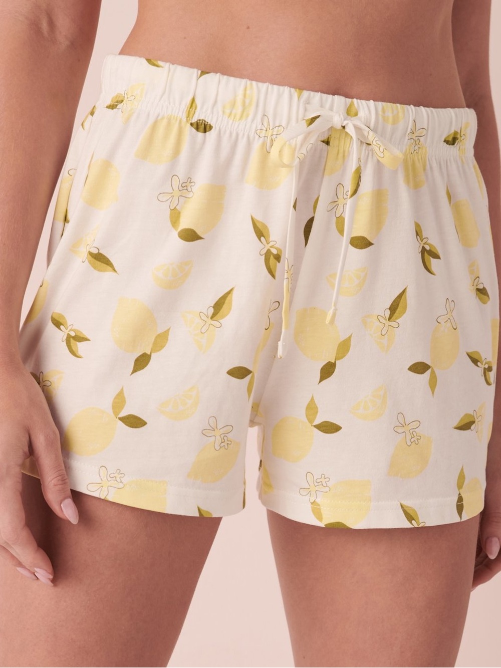 🍋 Lemon Flower Print Short Pajama Set 🍋 - Picture 3 of 11